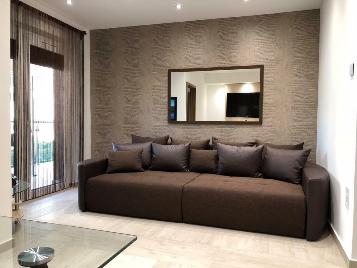 Nice Wellness Apartman ชิโอฟก ภายนอก รูปภาพ
